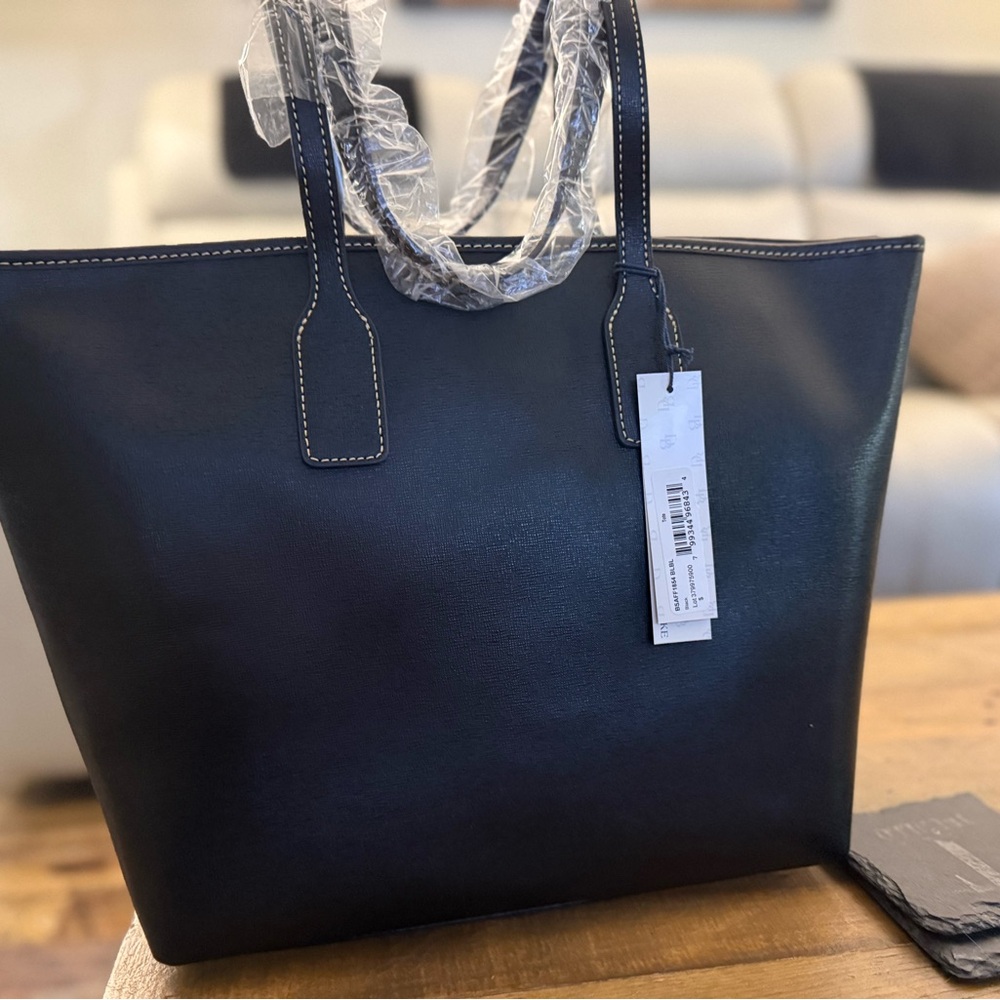 Dooney & Bourke Classic Black Tote - Picture 3 of 3